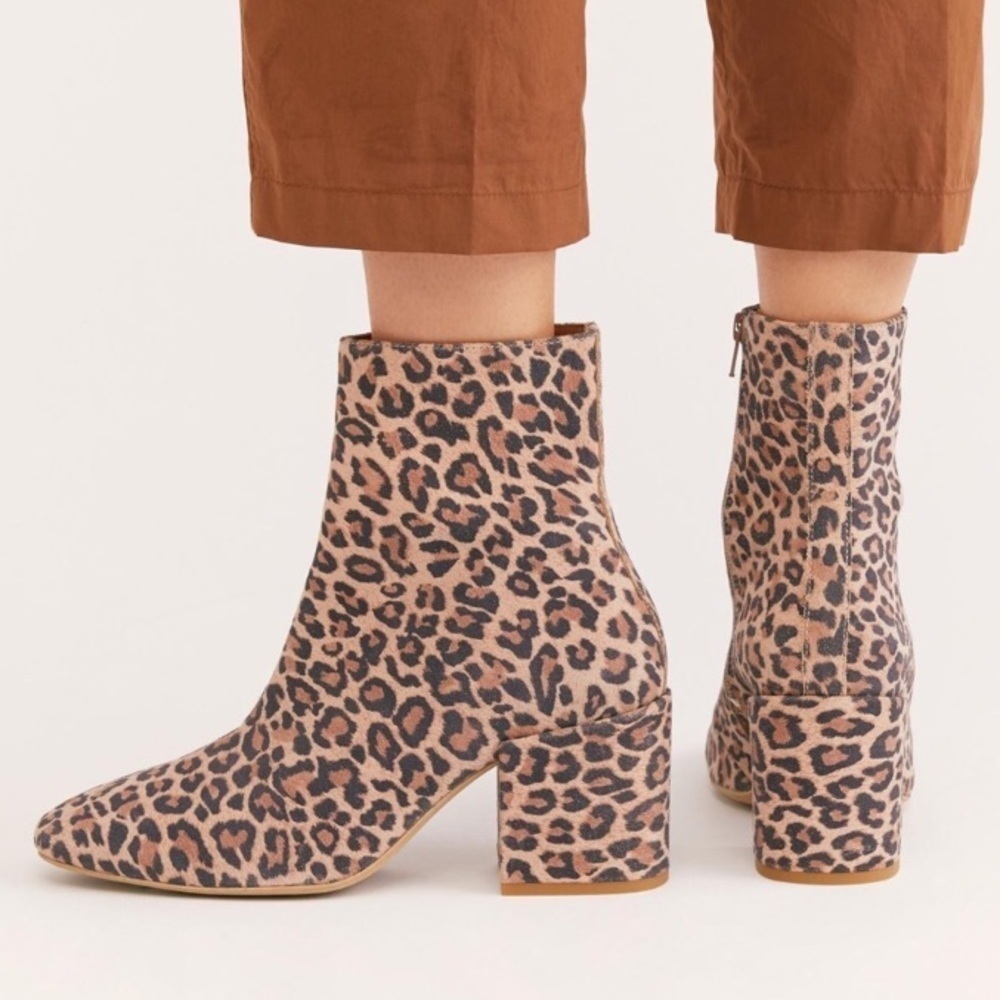 NEW Free People Nicola Leopard Animal Print Boho Heeled Ankle Boots 10